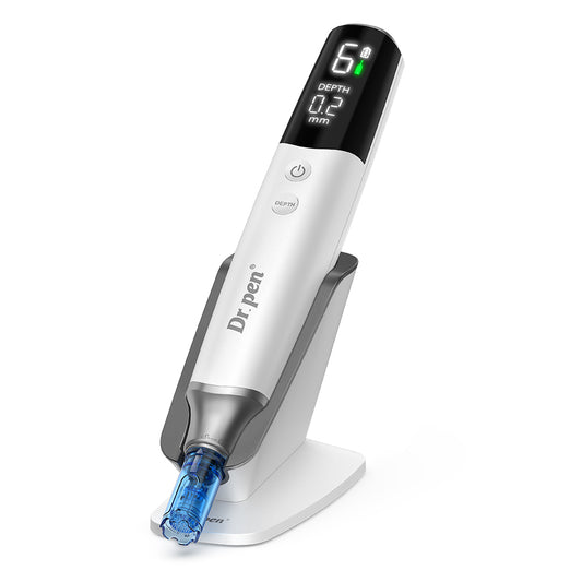 Dr. Pen M9 microneedling-kynä digitaalisella näytöllä, säädettävällä neulansyvyydellä ja neulapatruunalla ammattimaiseen microneedling kotona ja klinikalla.