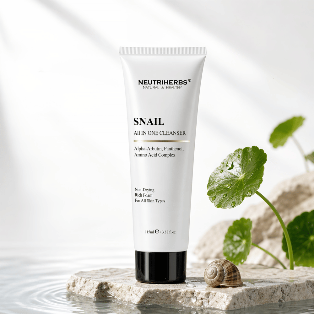 Neutriherbs Snail All In One Cleanser -kasvojenpesu etanalimalla, Alpha-Arbutinilla ja pantenolilla. Hellävarainen puhdistus, joka poistaa lian ja meikin, kosteuttaa ihoa ja sopii kaikille ihotyypeille.